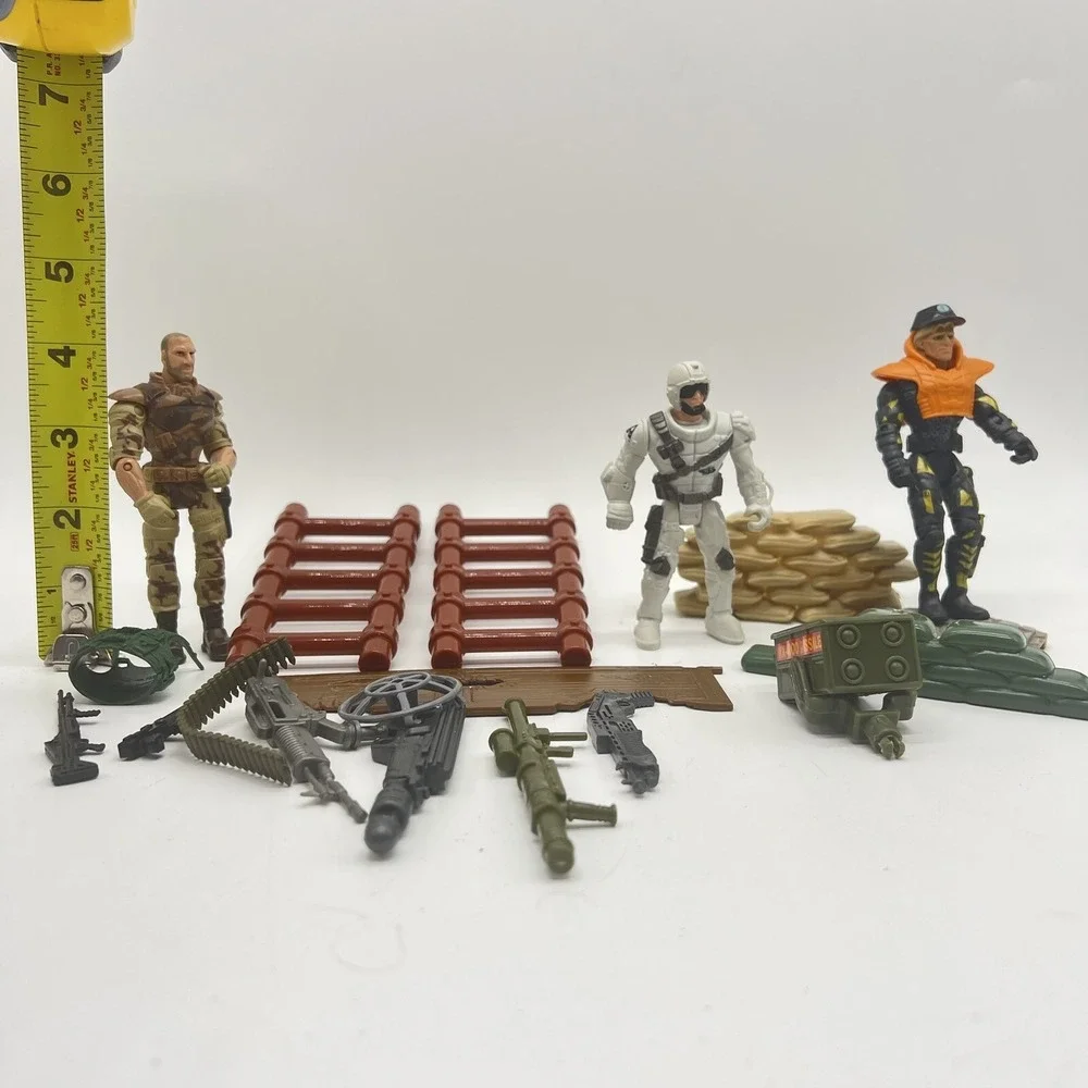 Lanard Army Men Lot Of 15 With Accessory‎ Lot Action Figures Toys